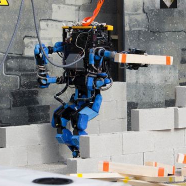 Роботы, Schaft, Google, DARPA, Google готовится к выводу на рынок нового робота